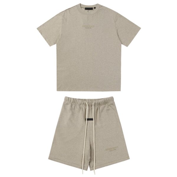 Essentials Set