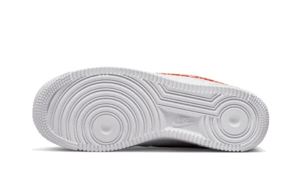 07 Essential Orange Paisley
