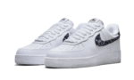 07 Essential White Black Paisley