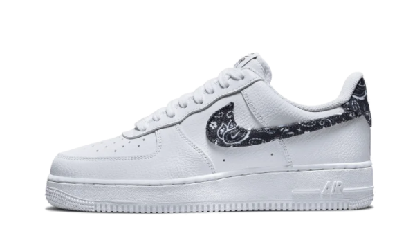 07 Essential White Black Paisley