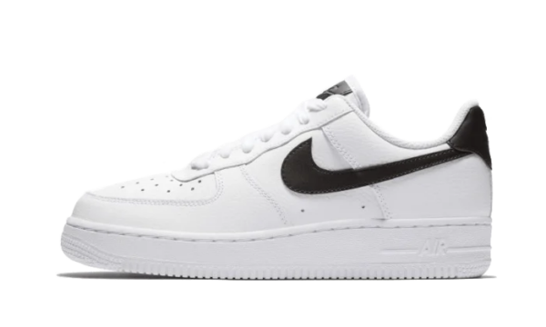 07 White Black Pebbled Leather