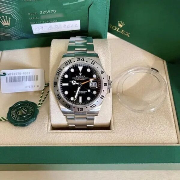Explorer RLX046