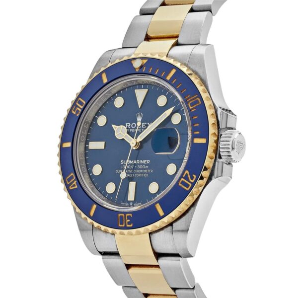 Submariner watch