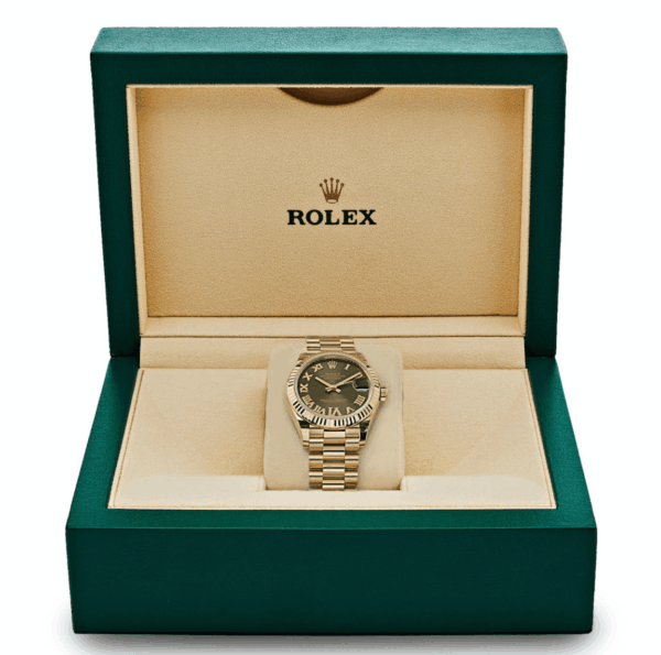 Date just ladies yellow gold diamond green dial 31mm