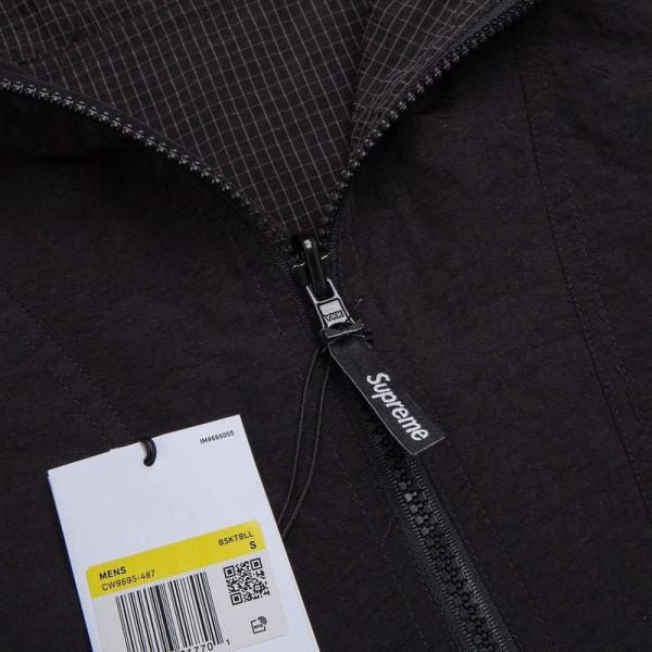 Supreme Hoodie