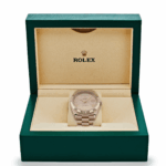 Day-date rose gold sundust roman dial 40mm