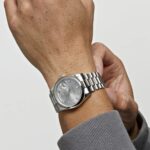 Day-date watch