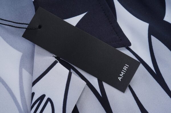 Amiri Set