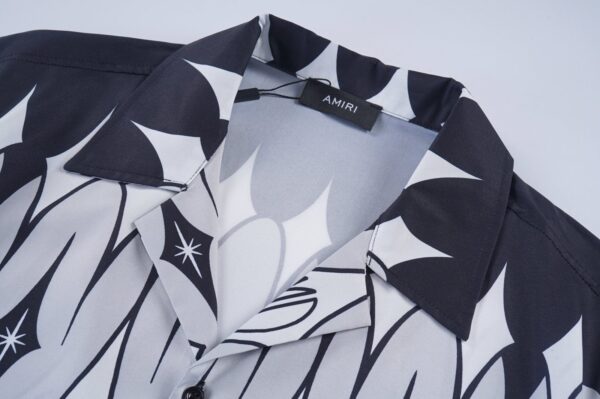 Amiri Set