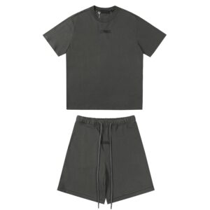 Essentials Set
