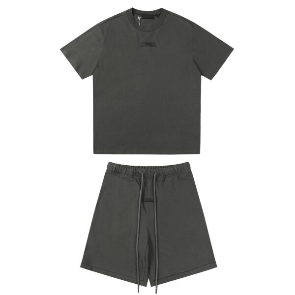 Essentials Set