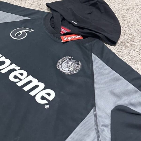 Supreme Set