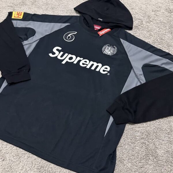 Supreme Set
