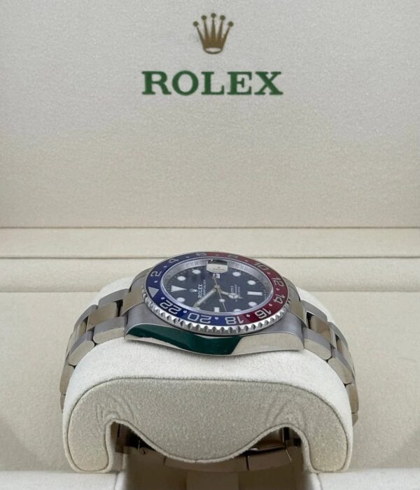 Gmt-master watch