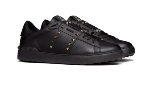 BLACK TIPS