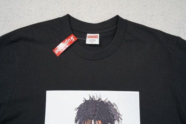 Supreme T-Shirt
