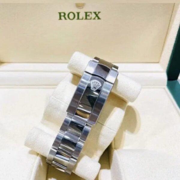 Sky Dweller RLX069