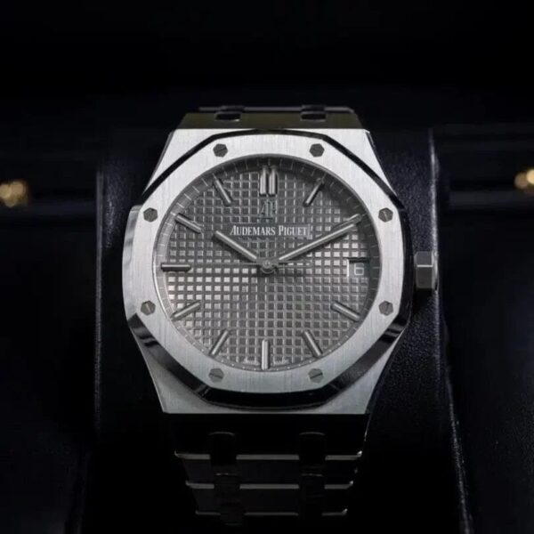 Royal Oak Offshore “Gray” 15400 ADP007