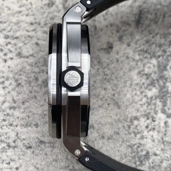 Royal Oak Offshore ADP004
