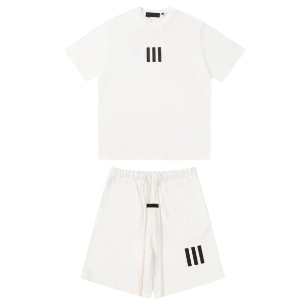 Essentials Set