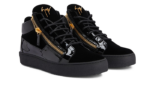 Kriss black