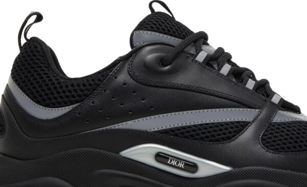 B22 ‘BLACK REFLECTIVE’