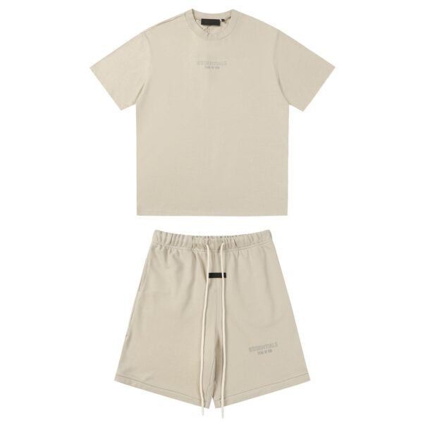 Essentials Set