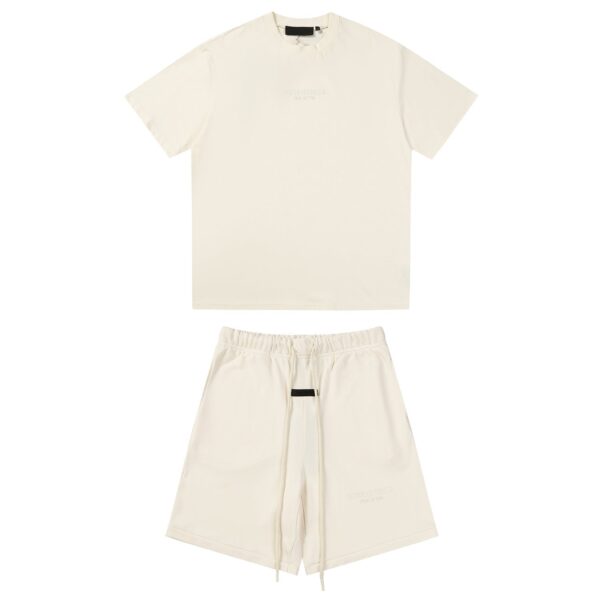 Essentials Set
