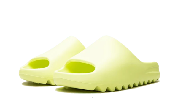 Slippers Glow Green (Restock Pair)