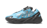 700 MNVN Bright Cyan