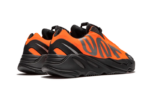 700 MNVN Orange