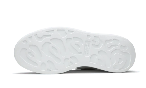 Oversized White Patchouli