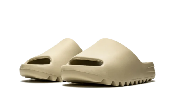 Slippers Pure (First Release)