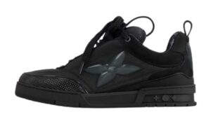 Total Black