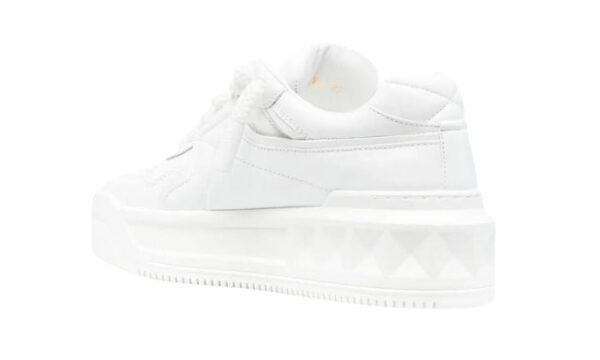 Rockstud Untitled