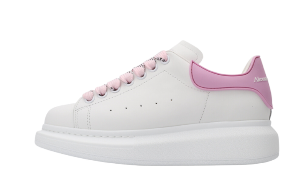 White Pink Tail