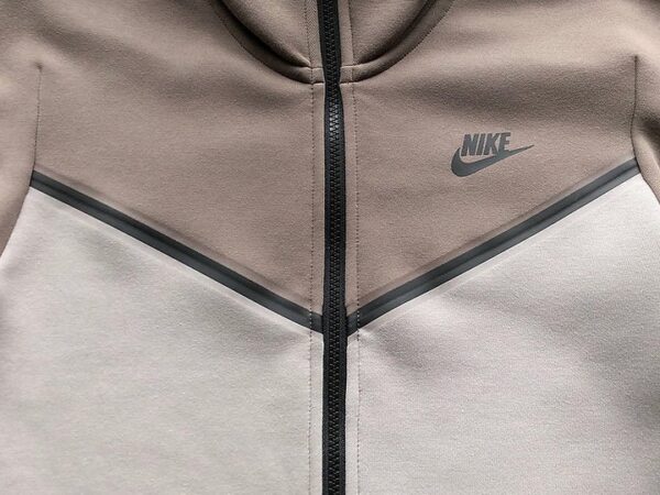 Tech Fleece