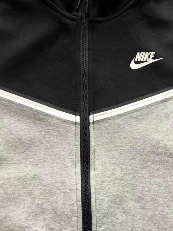 Tech Fleece