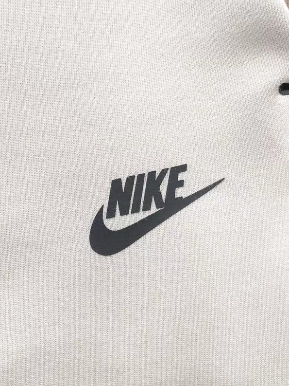 Tech Fleece