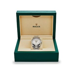 Day-Date 118206 Platinum Silver Diamond Dial (2022)