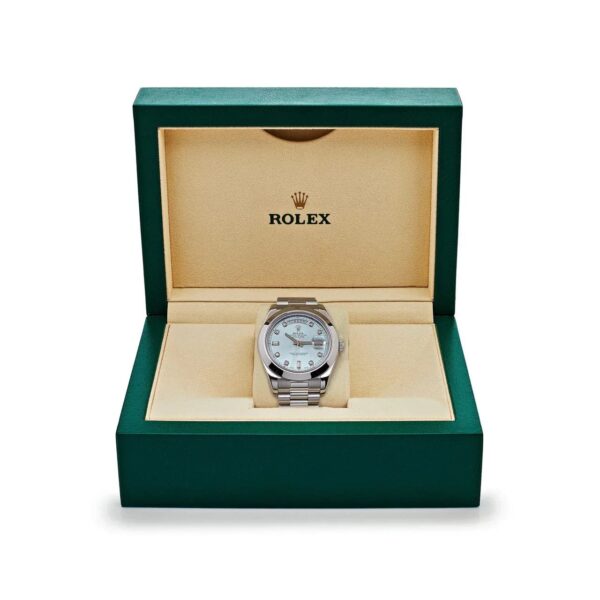 Day-Date II 218206 Platinum Blue Diamond Dial