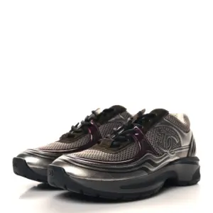 Gunmetal CC Runner