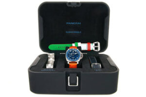 Panerai Submersible 42 mm PAM 1068 (21BP)