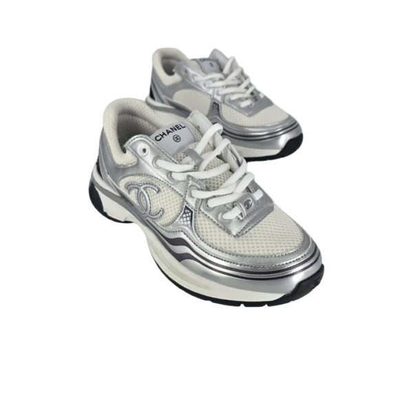 Metallic CC Runner